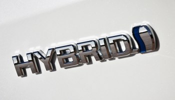 Hybrid Reducing Carbon Footprint